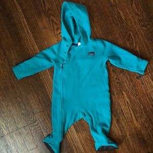 Patagonia fleece bunting